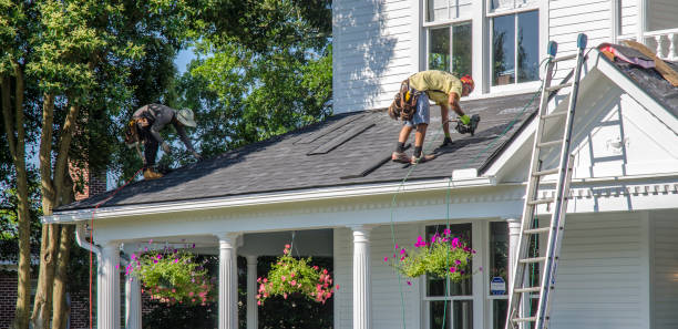 Best Storm Damage Roof Repair  in Cashmere, WA